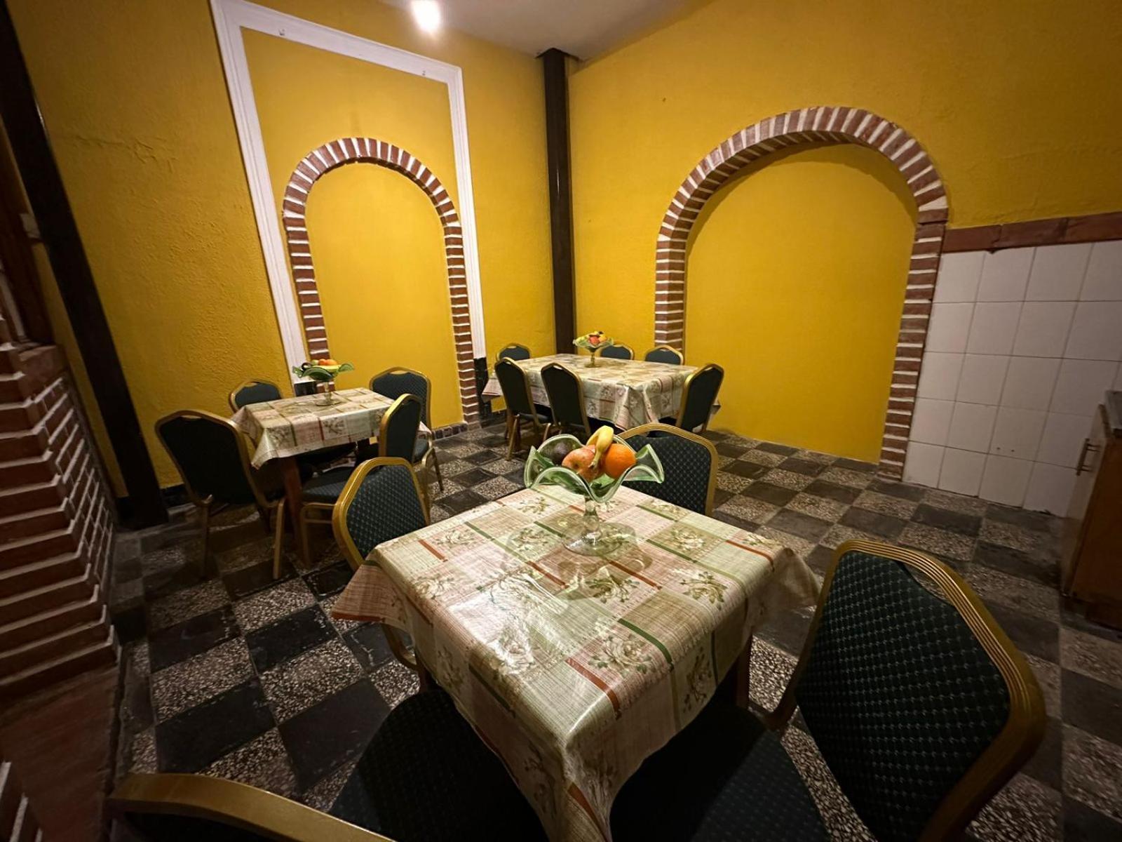 Hotel Das Gelbe Haus à Valparaíso Extérieur photo