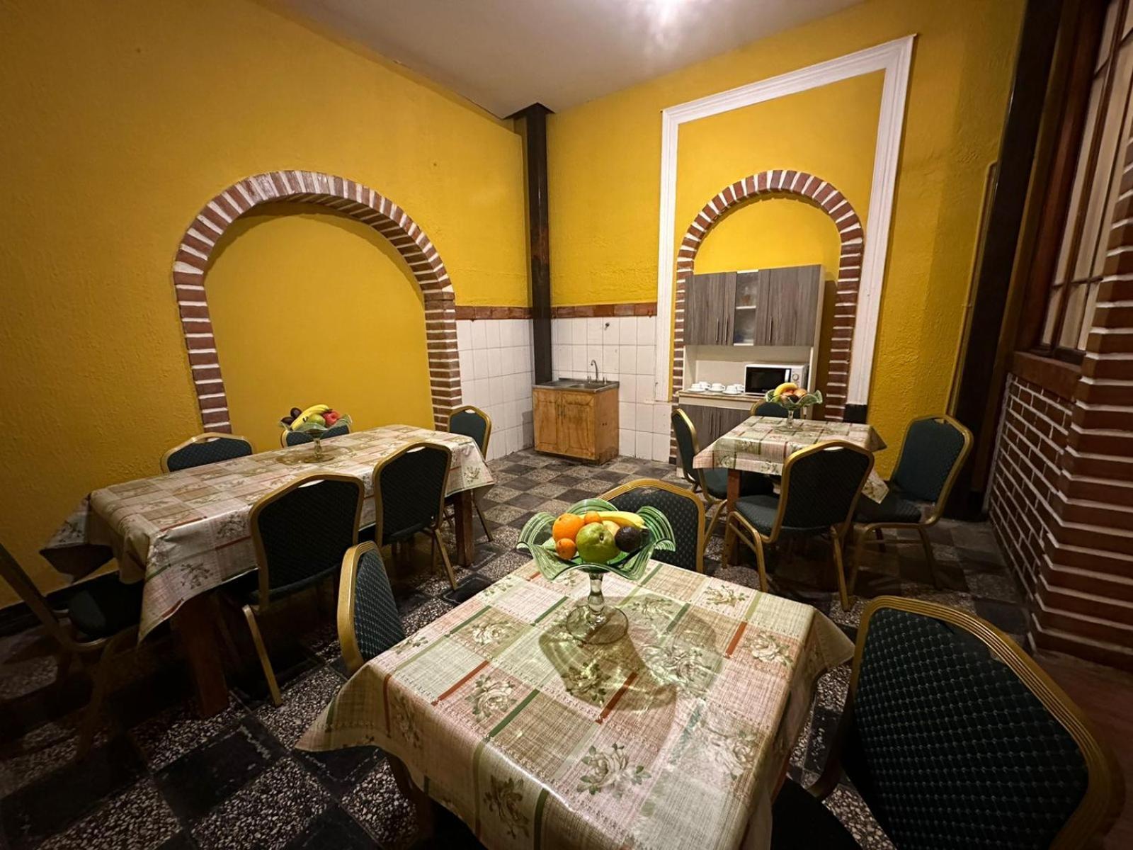 Hotel Das Gelbe Haus à Valparaíso Extérieur photo
