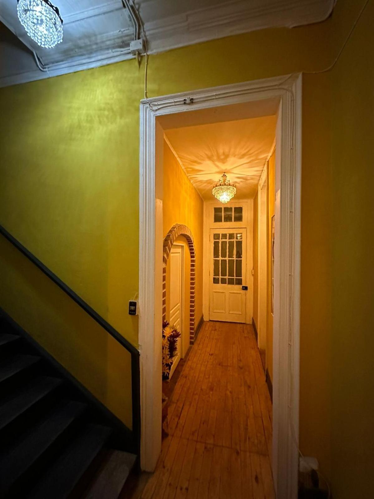 Hotel Das Gelbe Haus à Valparaíso Extérieur photo
