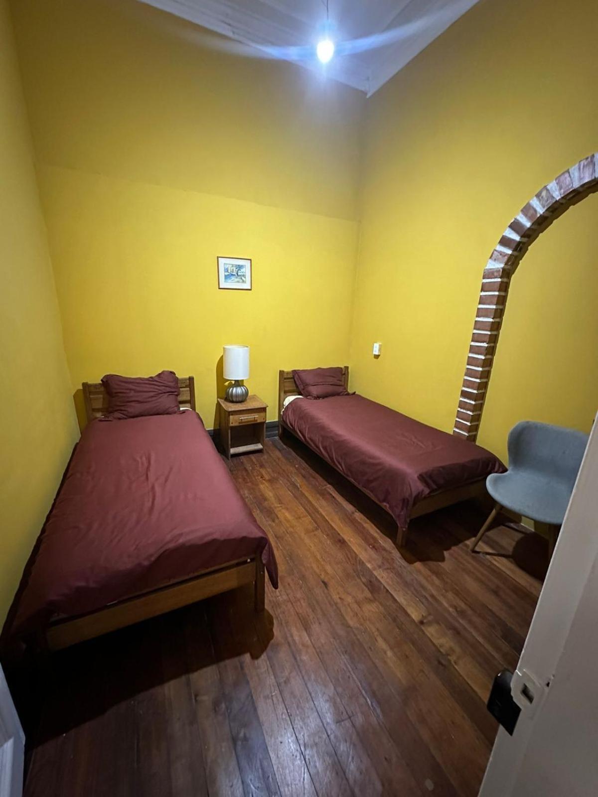 Hotel Das Gelbe Haus à Valparaíso Extérieur photo
